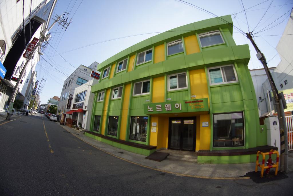 Mokpo Norway Guesthouse Buitenkant foto